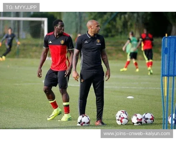 巴萨准备引入英超极限盘带怪，重塑进攻体系！